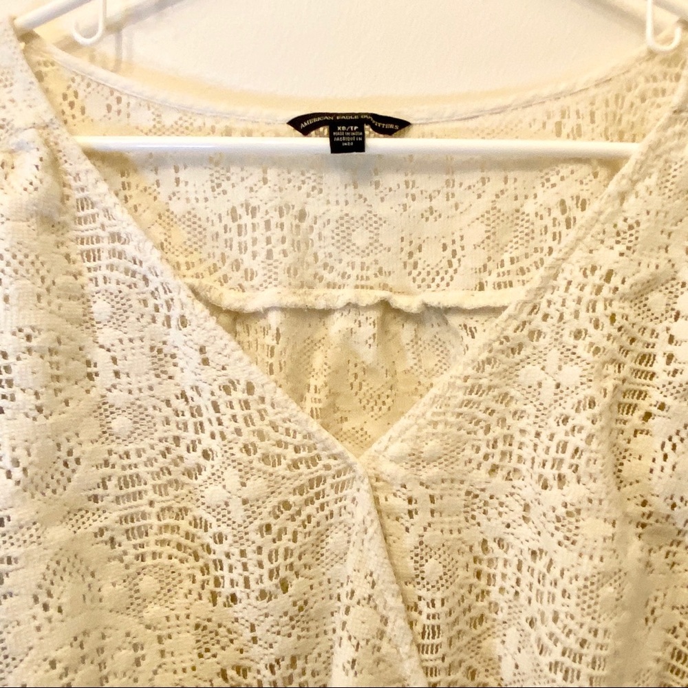 American Eagle Lace Long Sleeve Crop Top Size XS - Picture 4 of 11